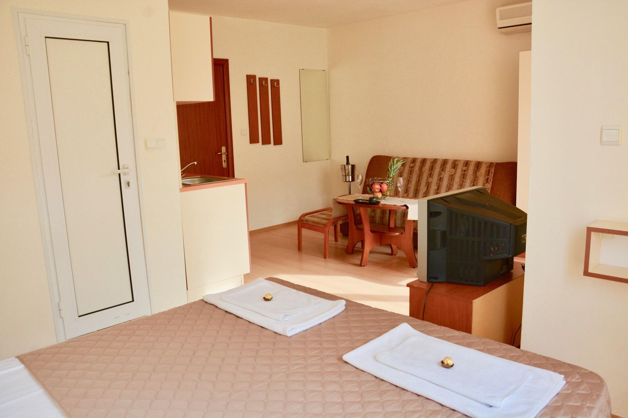 Rainbow 2 Holiday Complex Sunny Beach Exterior foto