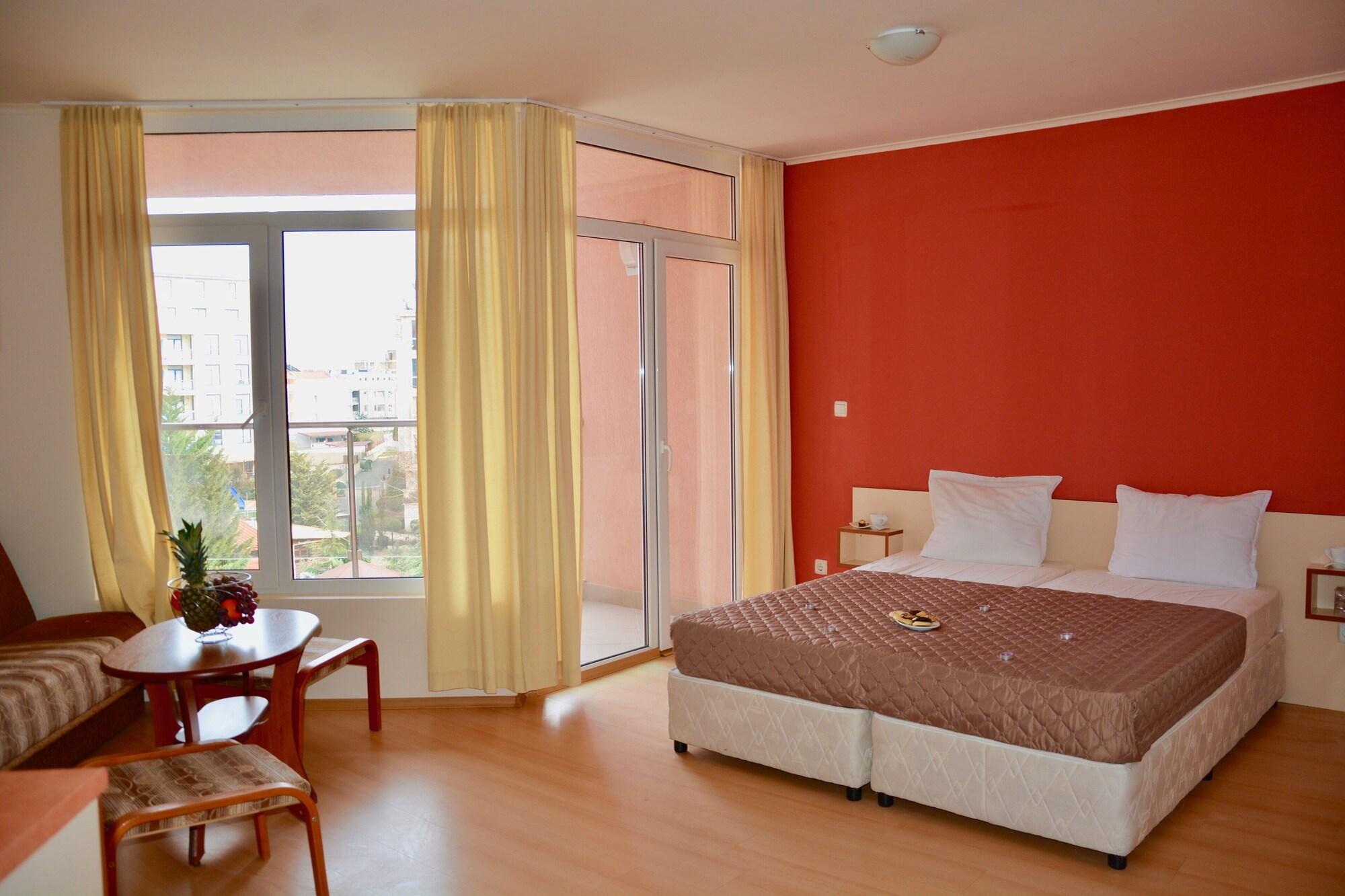 Rainbow 2 Holiday Complex Sunny Beach Exterior foto