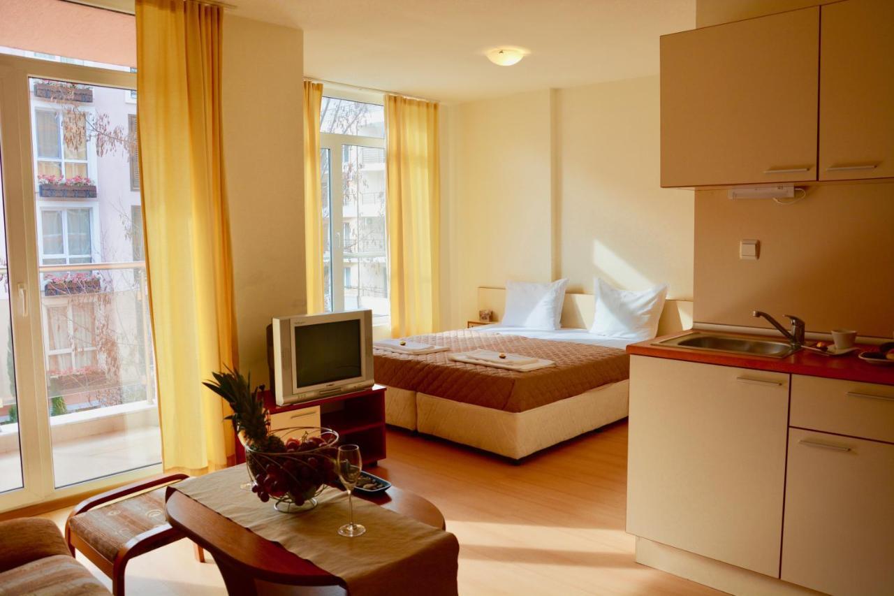 Rainbow 2 Holiday Complex Sunny Beach Exterior foto